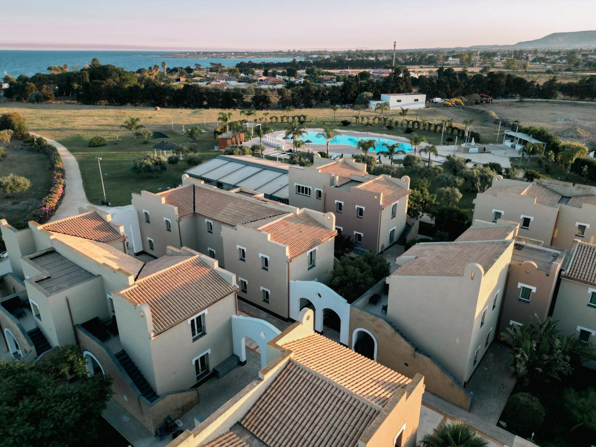 Residence Archimede Fanusa Εξωτερικό φωτογραφία
